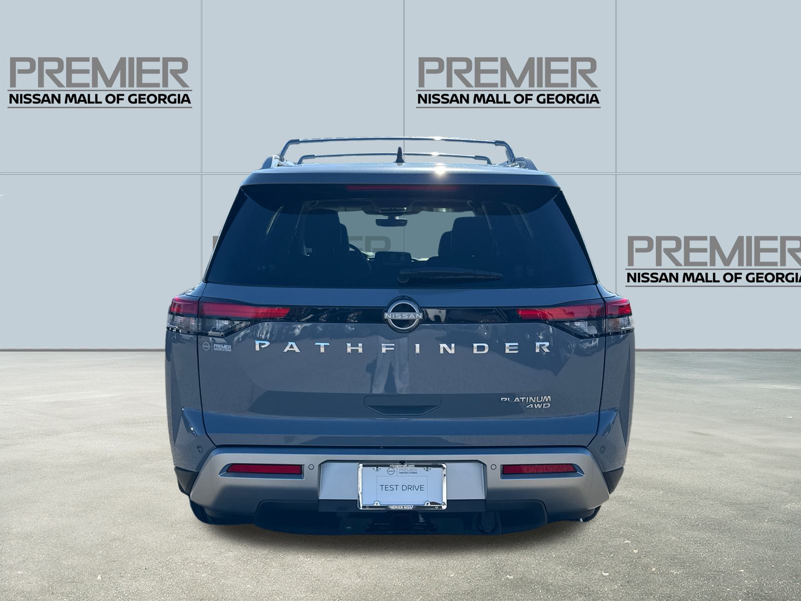 2025 Nissan Pathfinder Platinum 6