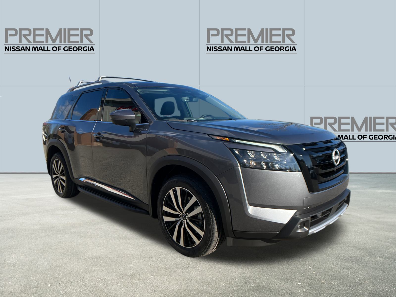 2025 Nissan Pathfinder Platinum 3