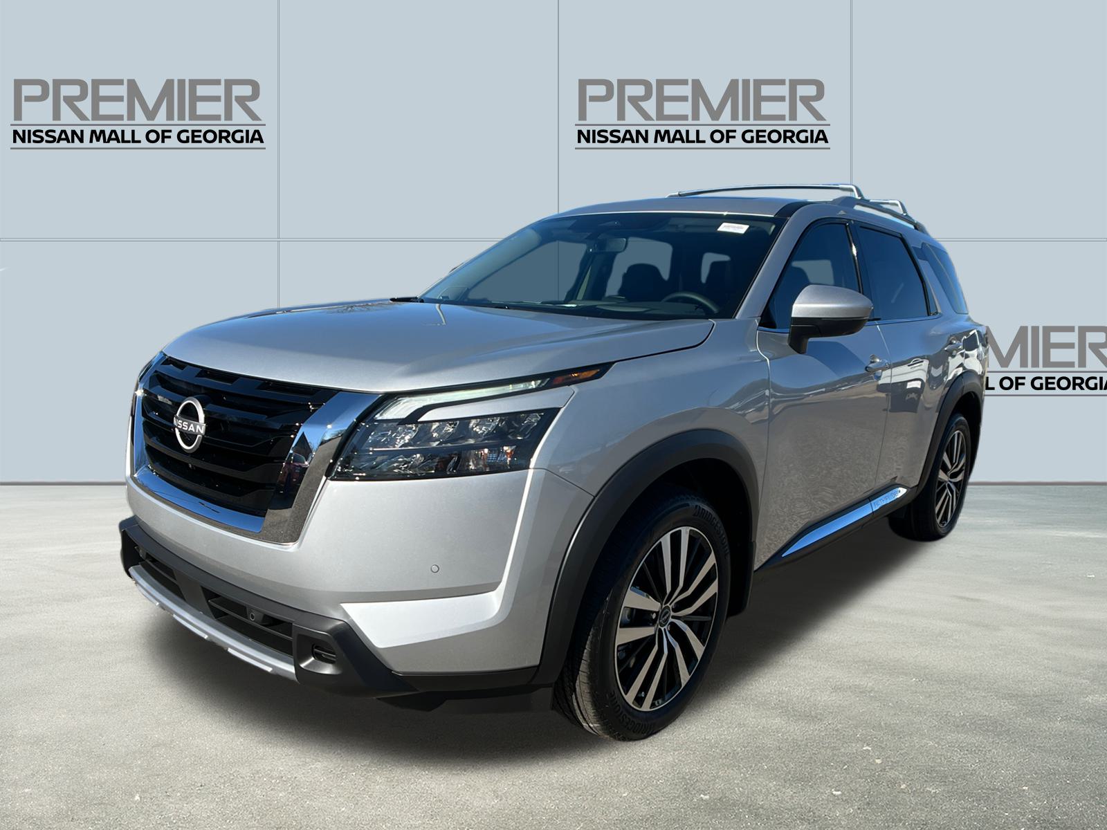 2025 Nissan Pathfinder Platinum 1