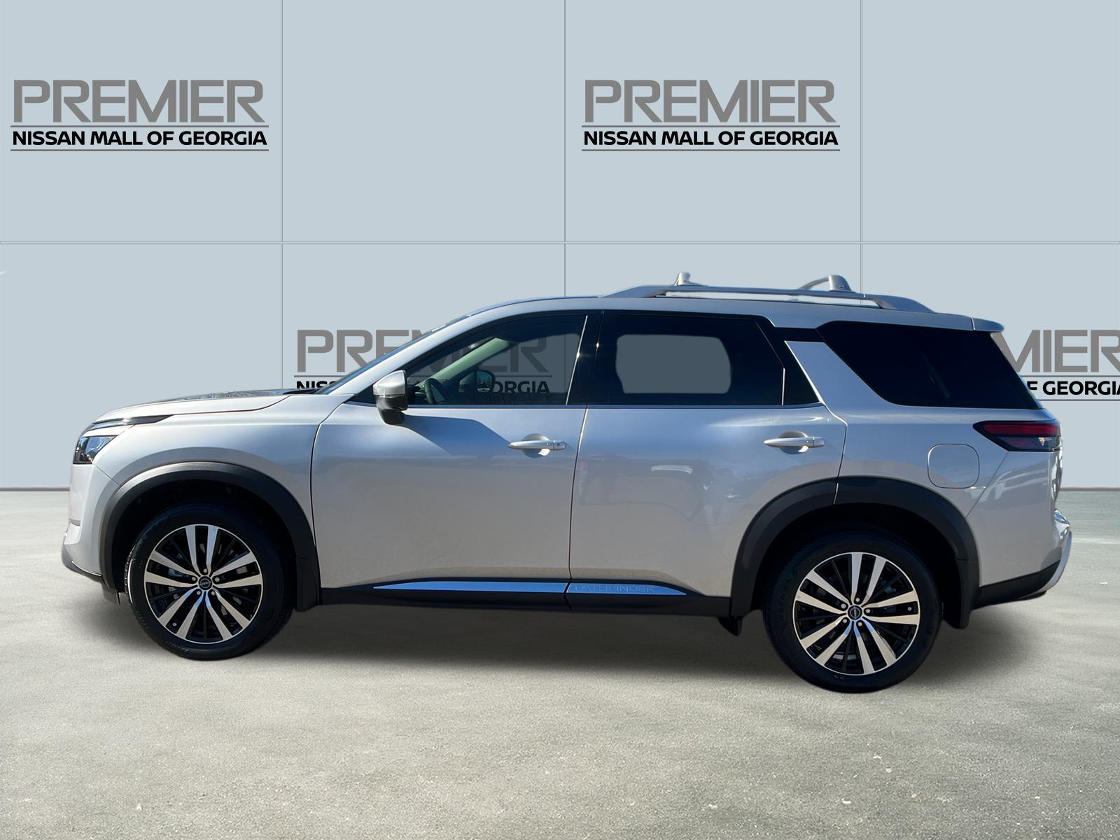 2025 Nissan Pathfinder Platinum 8