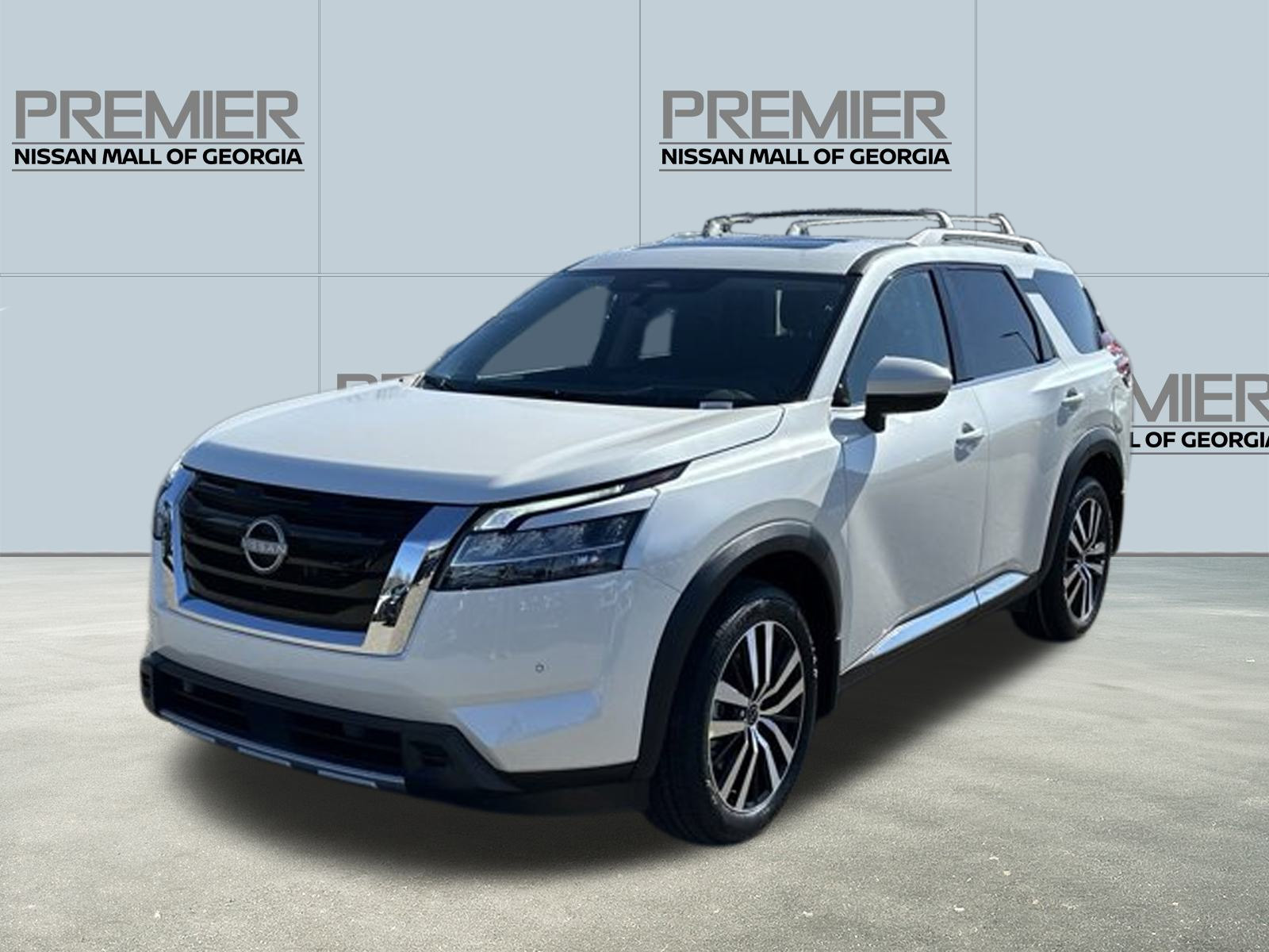 2024 Nissan Pathfinder Platinum 1