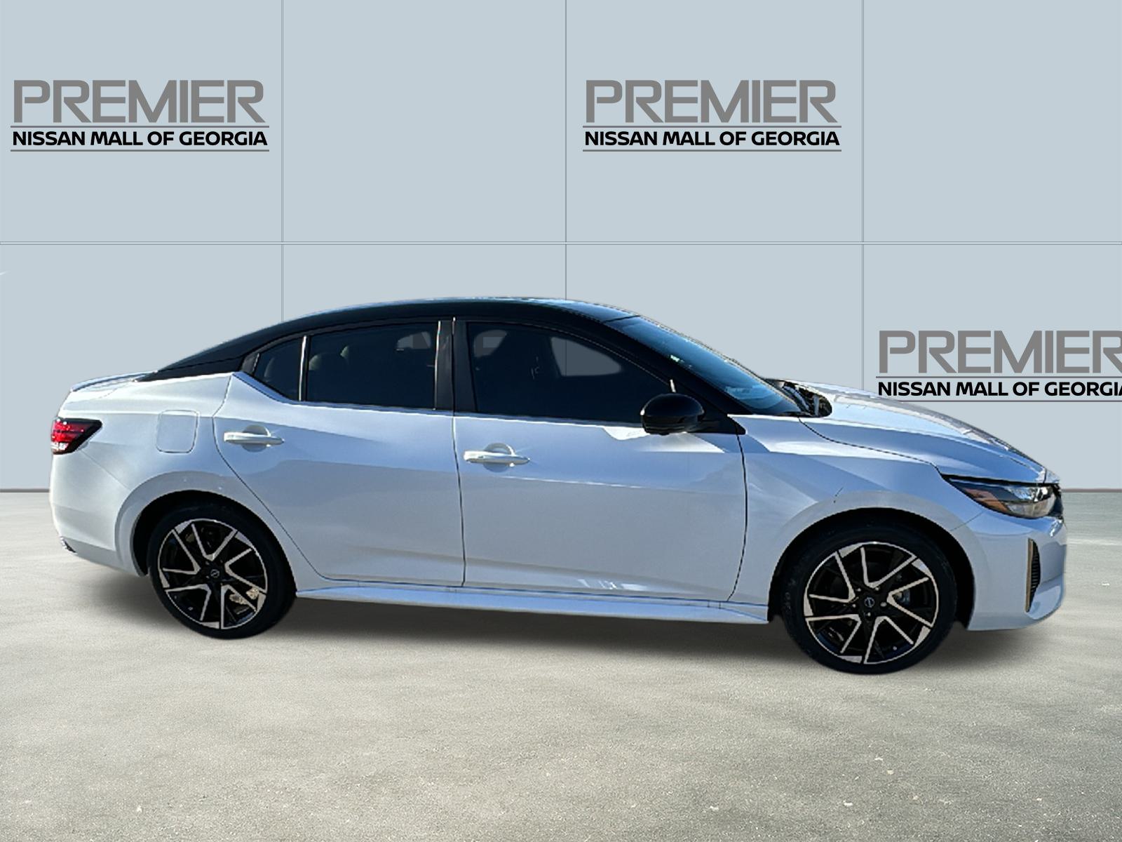 2025 Nissan Sentra SR 4