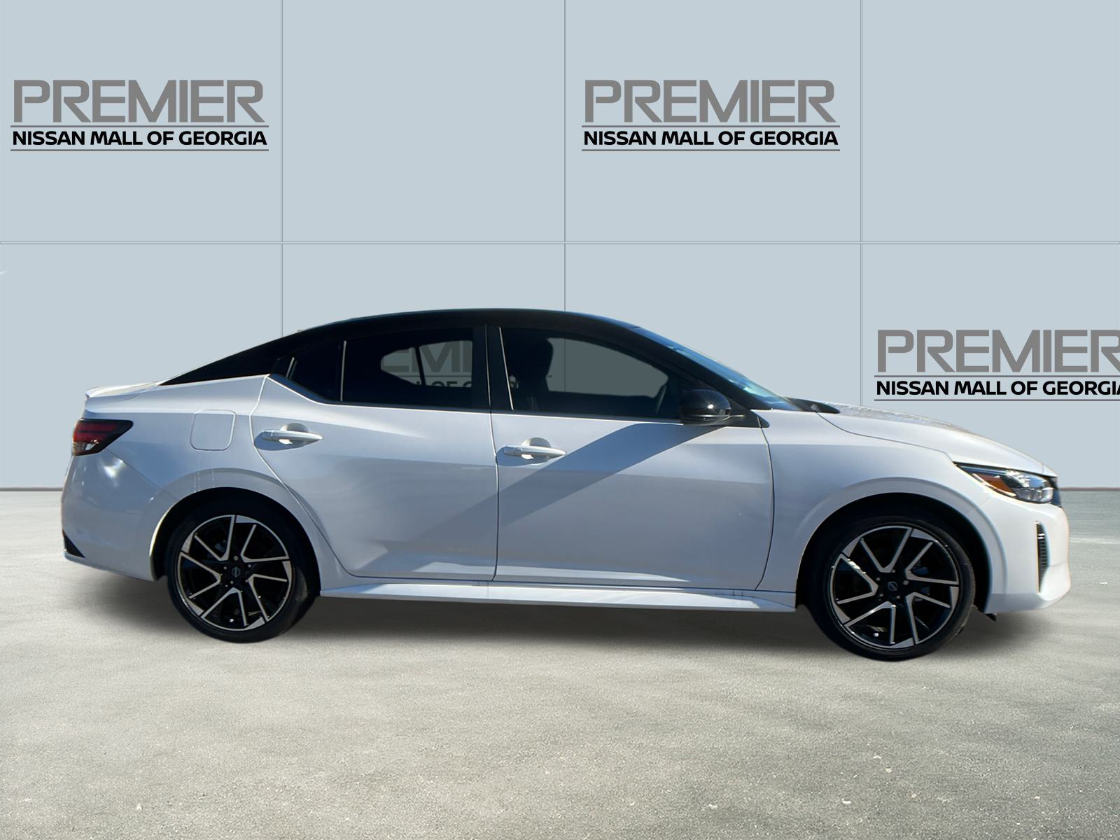 2025 Nissan Sentra SR 4