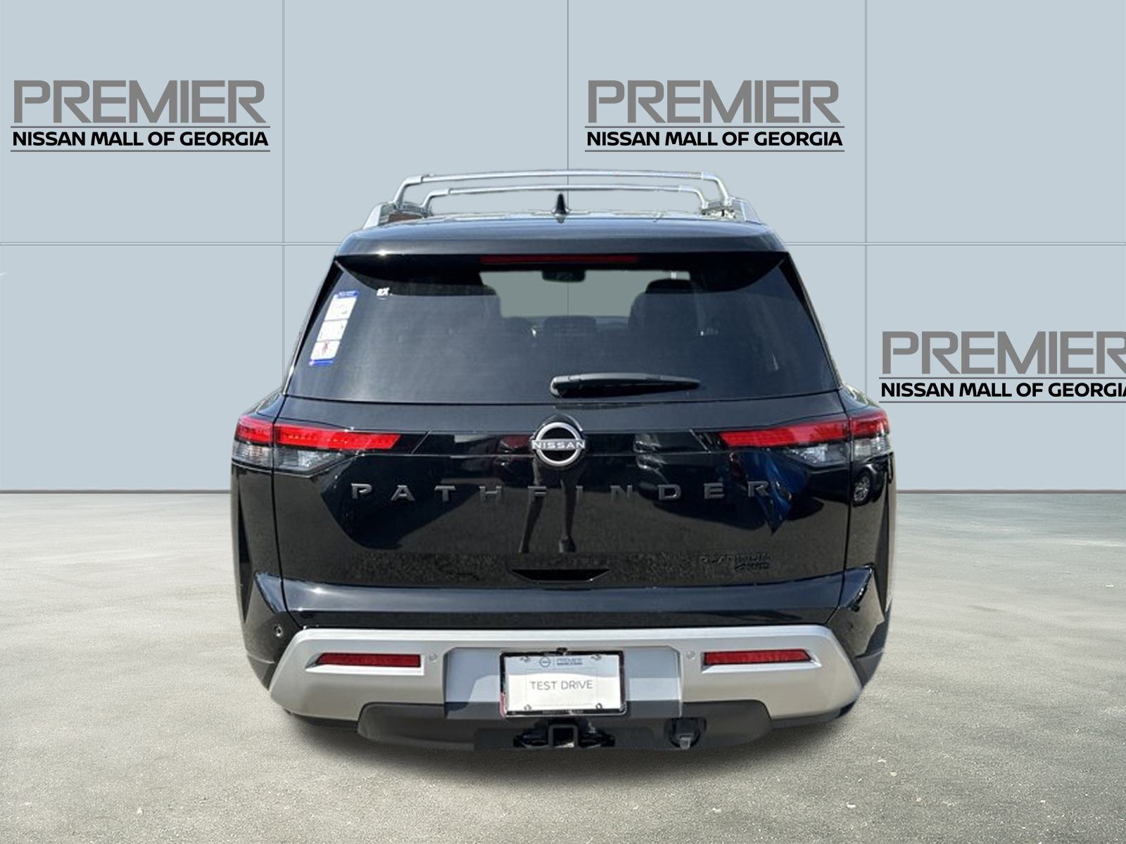 2024 Nissan Pathfinder Platinum 4