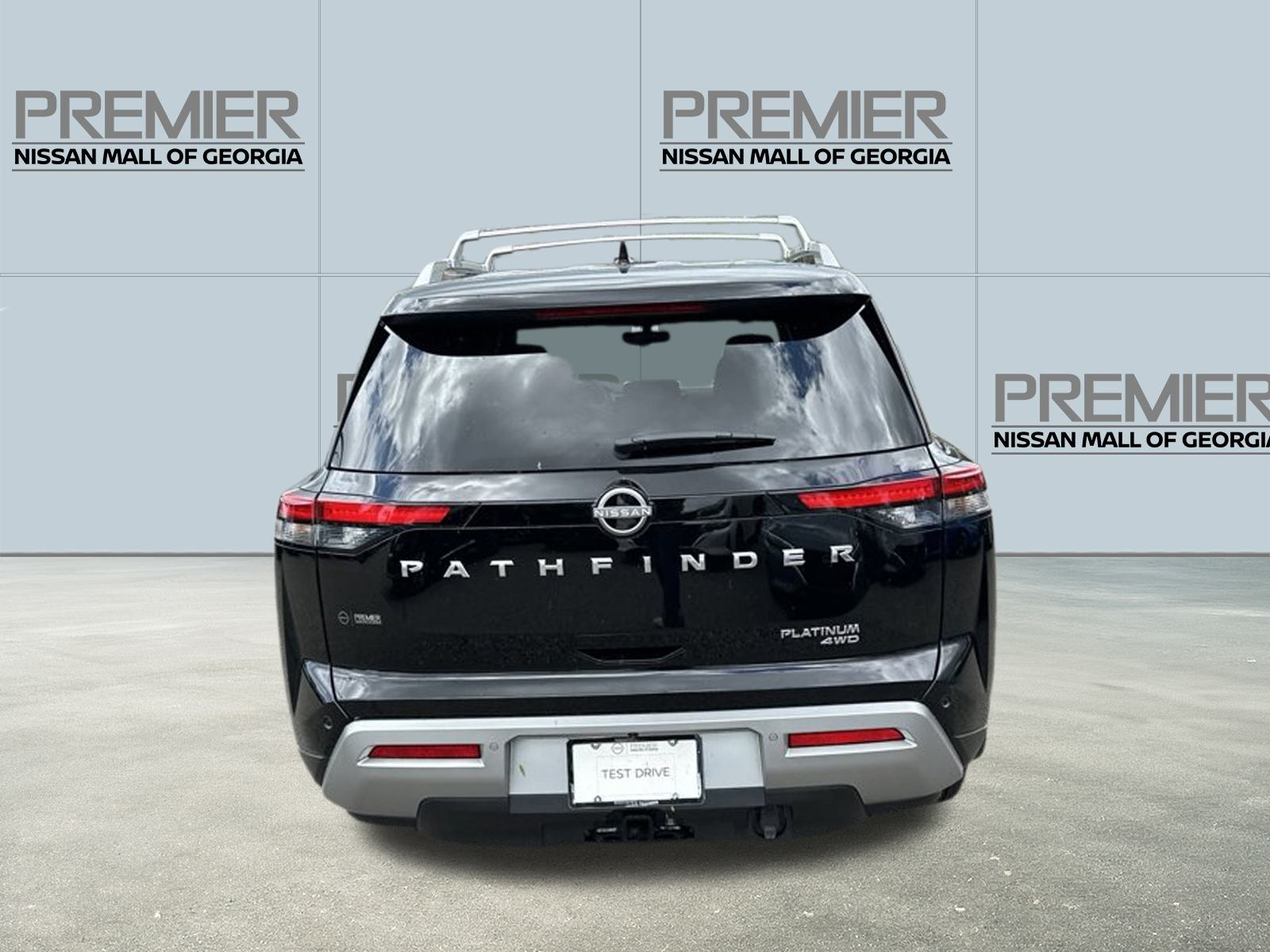 2024 Nissan Pathfinder Platinum 3