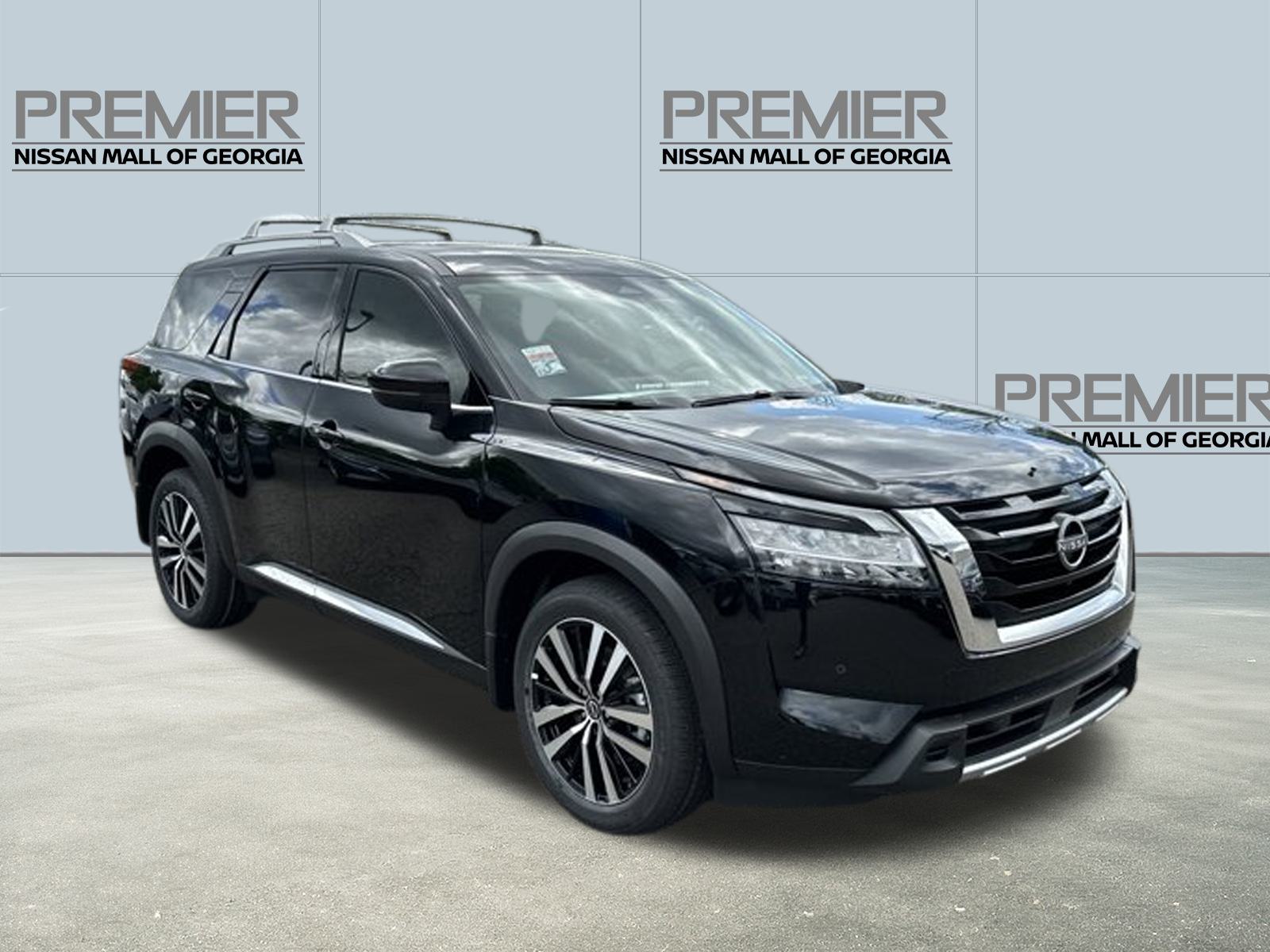 2024 Nissan Pathfinder Platinum 8