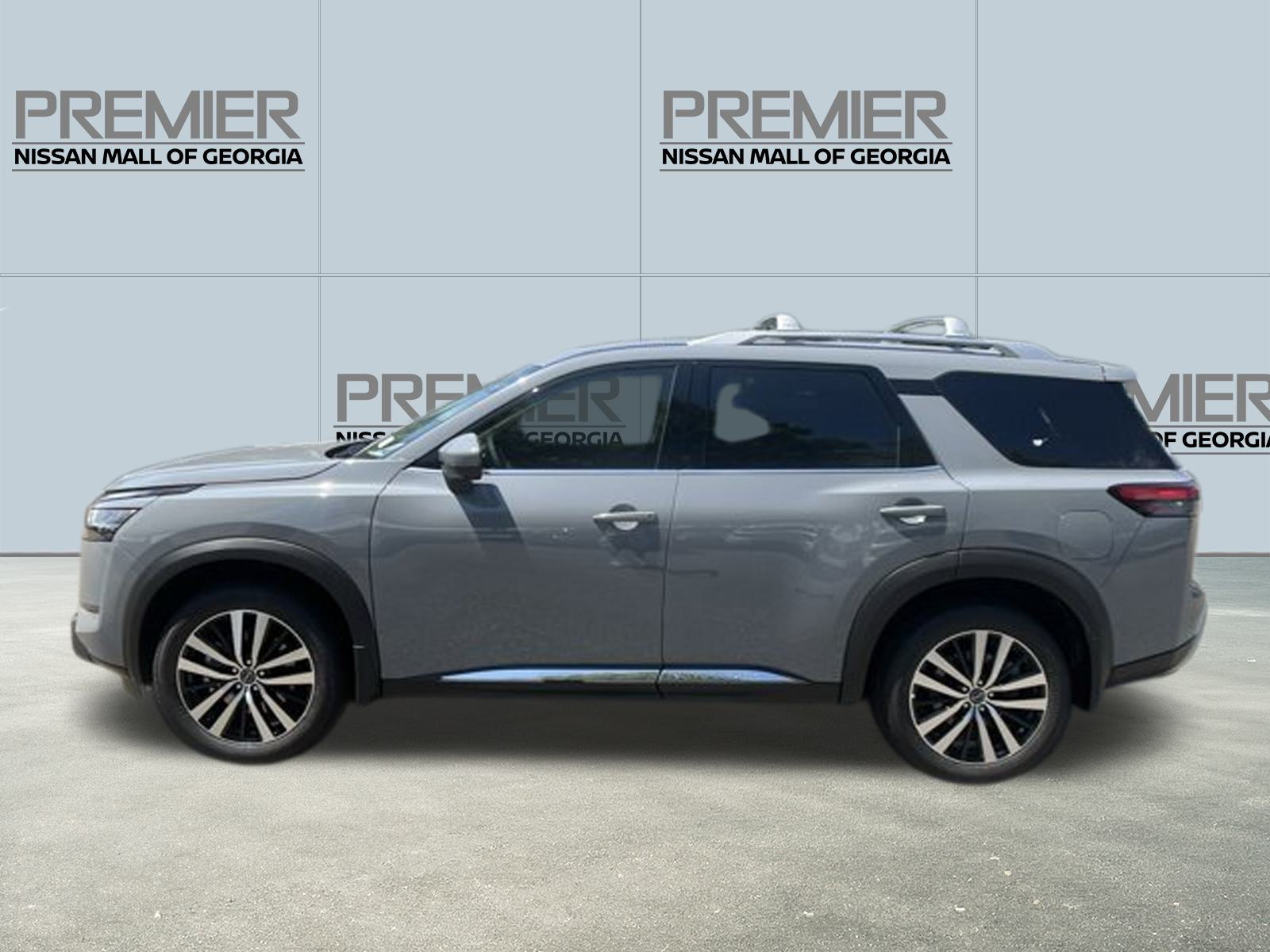 2024 Nissan Pathfinder Platinum 8