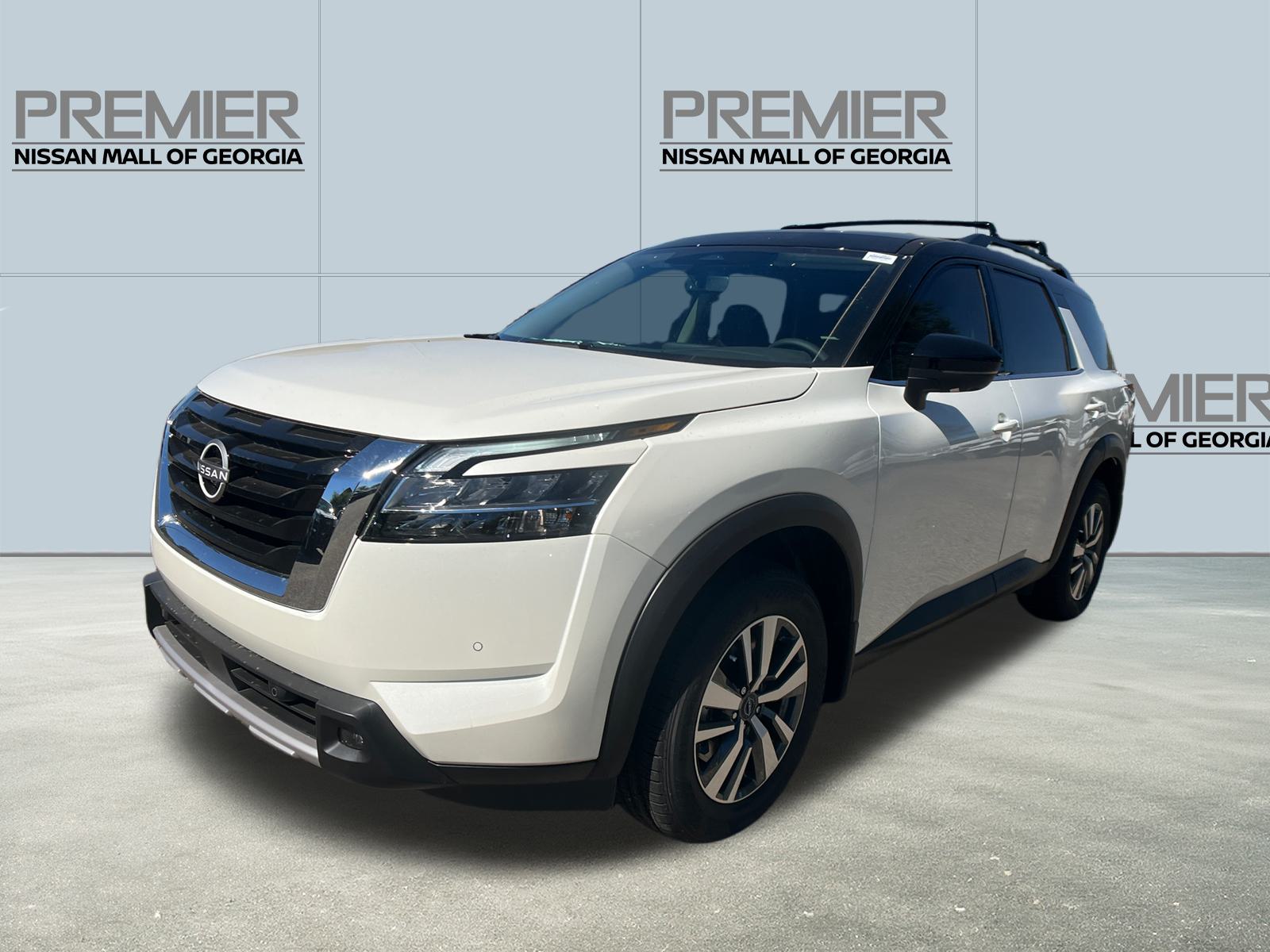 2024 Nissan Pathfinder SL 1