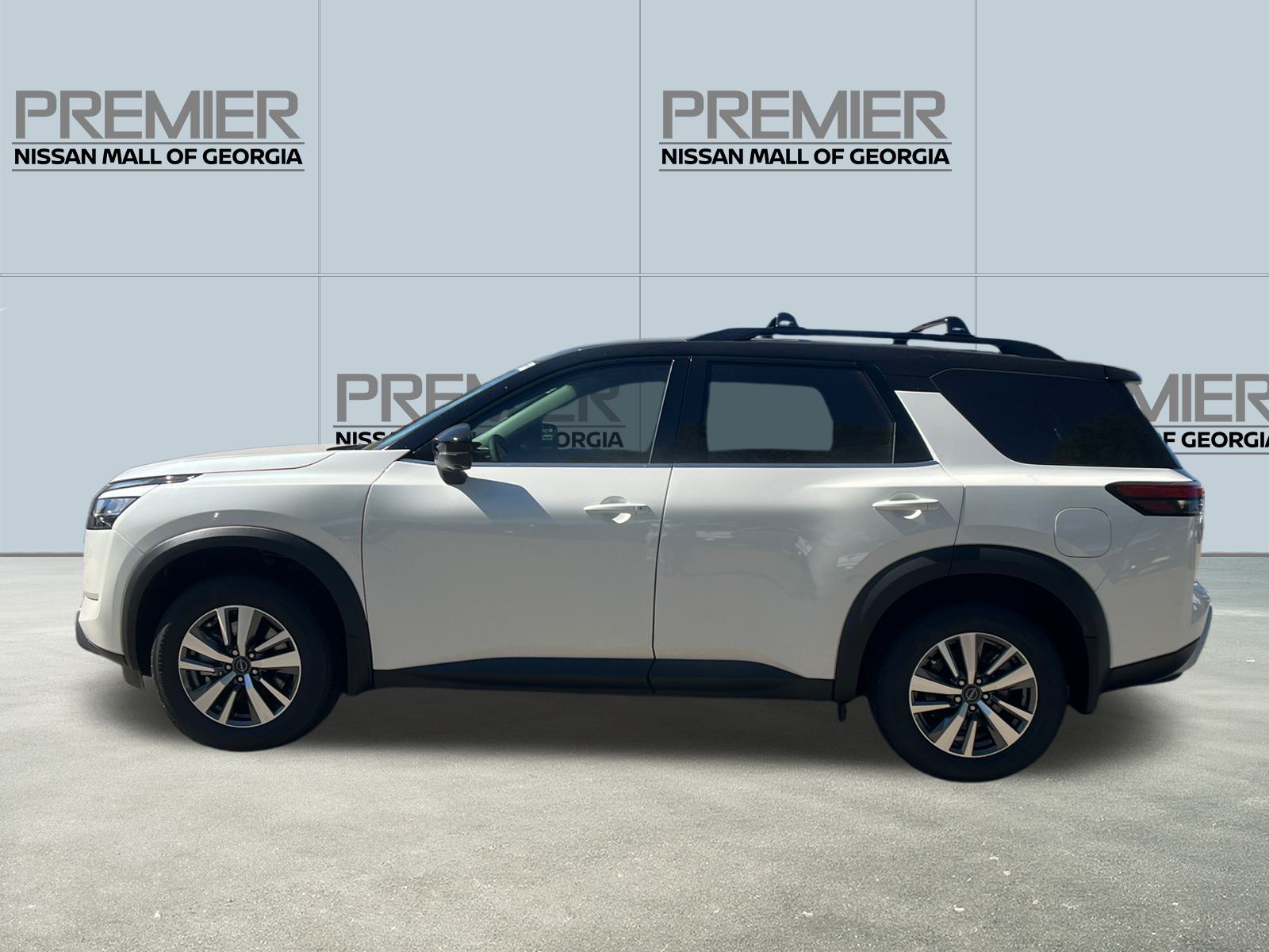 2024 Nissan Pathfinder SL 4