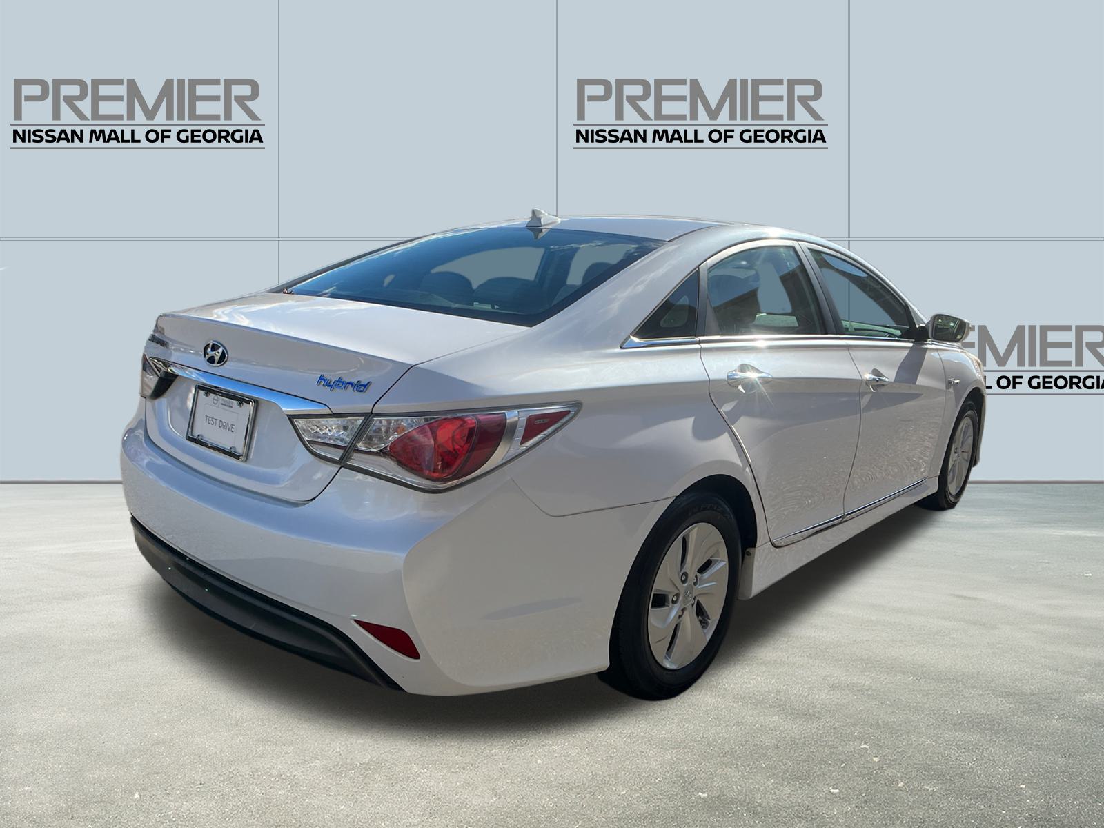 2015 Hyundai Sonata Hybrid Base 5