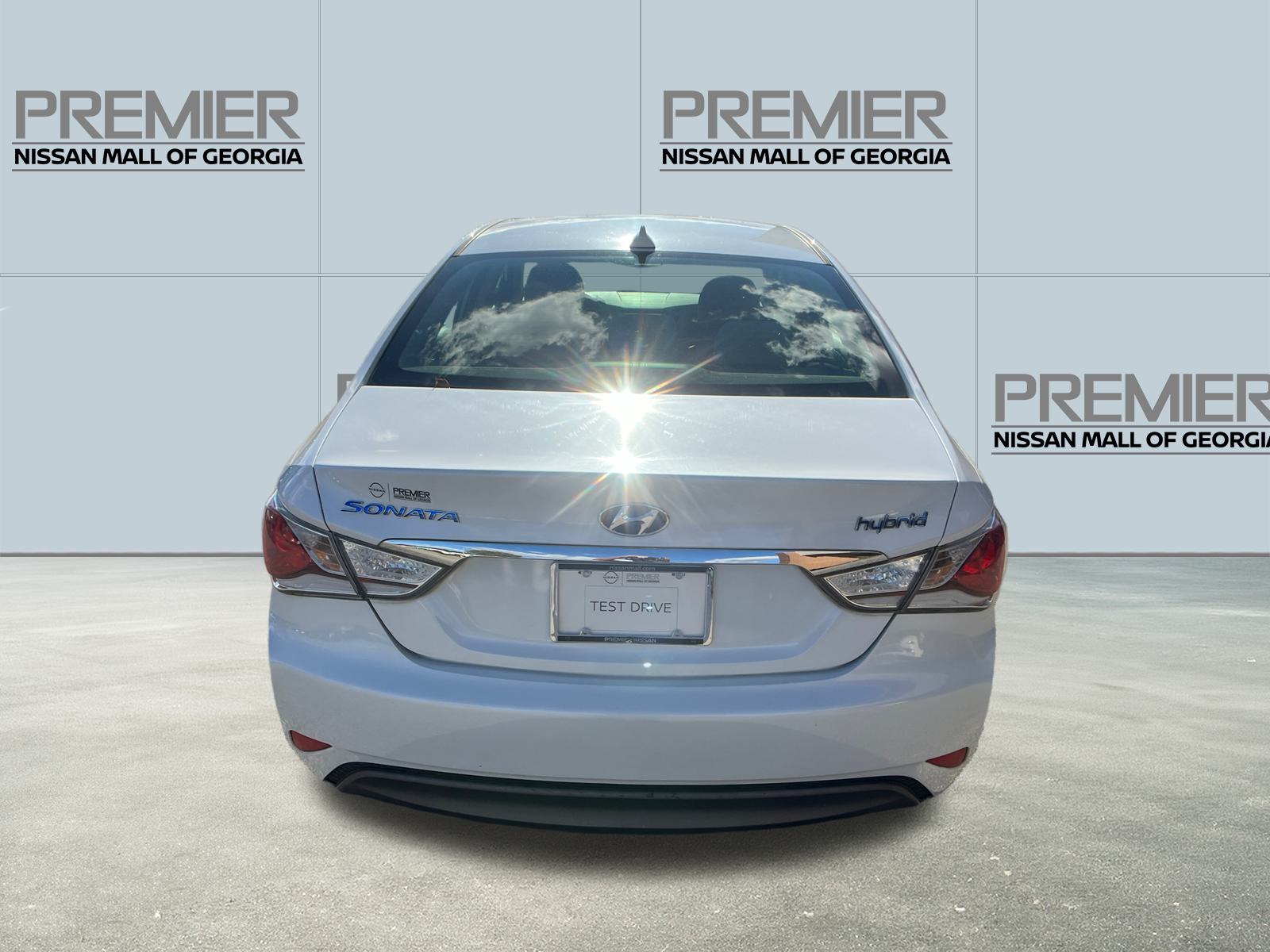 2015 Hyundai Sonata Hybrid Base 6