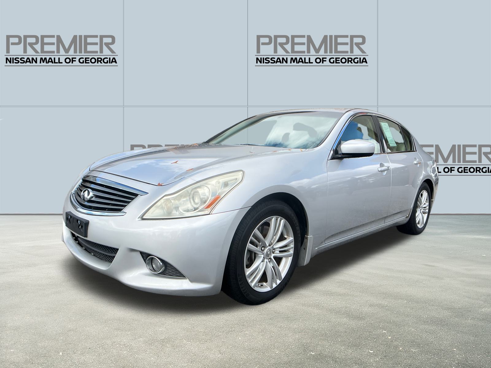 2011 INFINITI G37 Journey 1