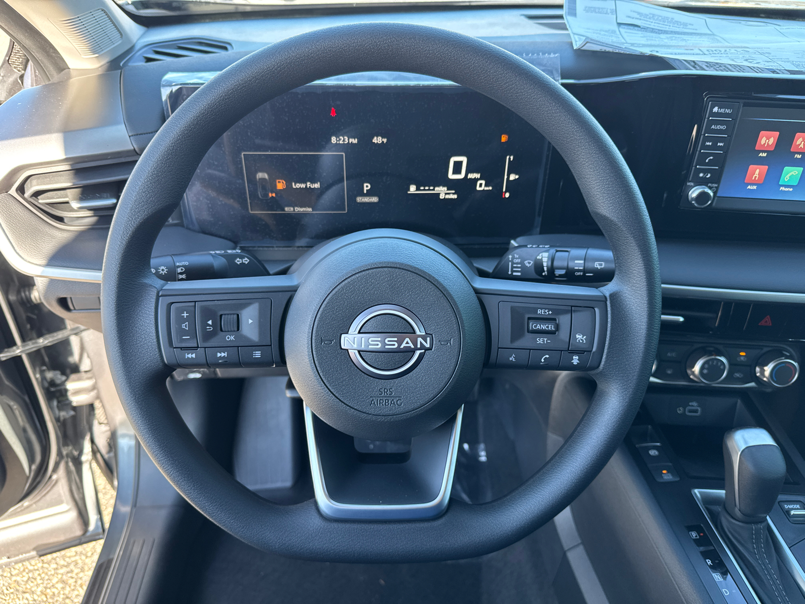 2025 Nissan Kicks S 23