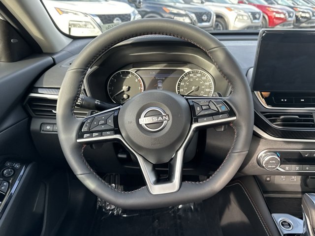 2024 Nissan Altima 2.0 SR 20