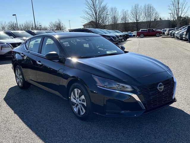 2024 Nissan Altima 2.5 S 9