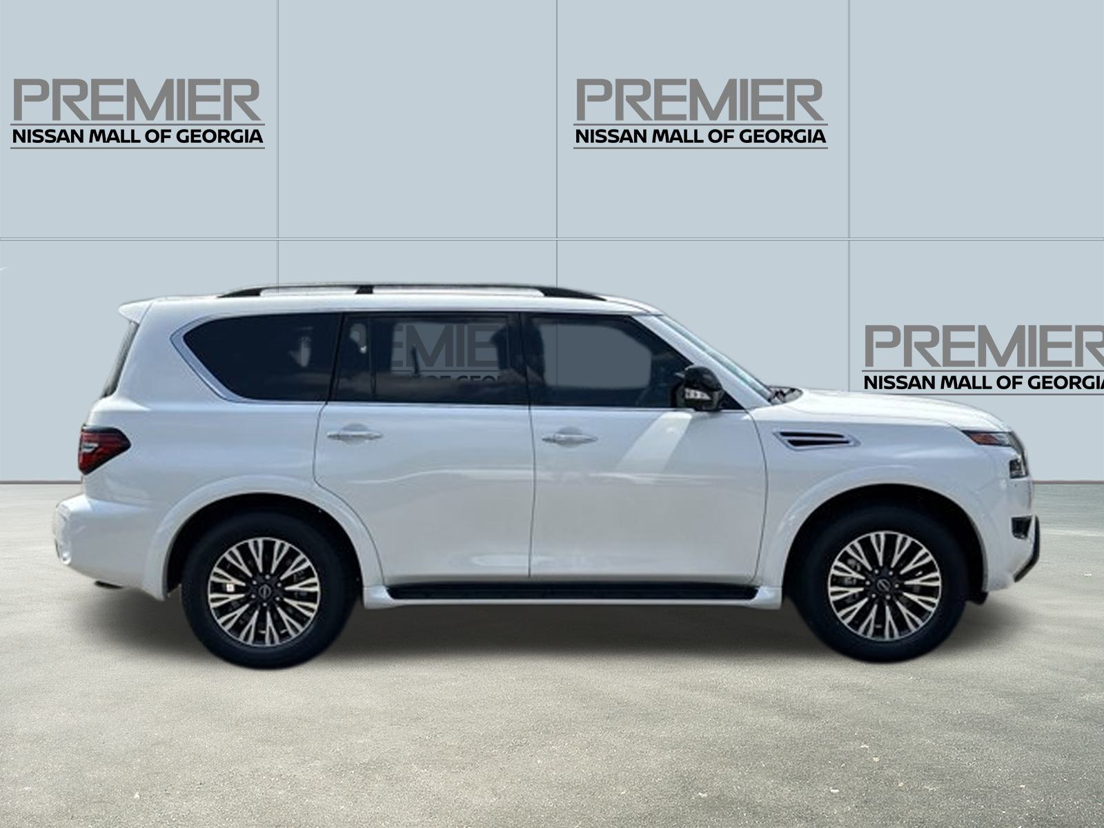 2024 Nissan Armada SL 8