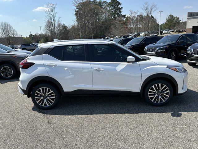 2024 Nissan Kicks SV 12