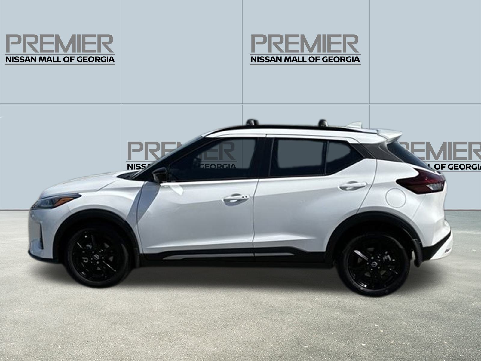 2024 Nissan Kicks SR 2