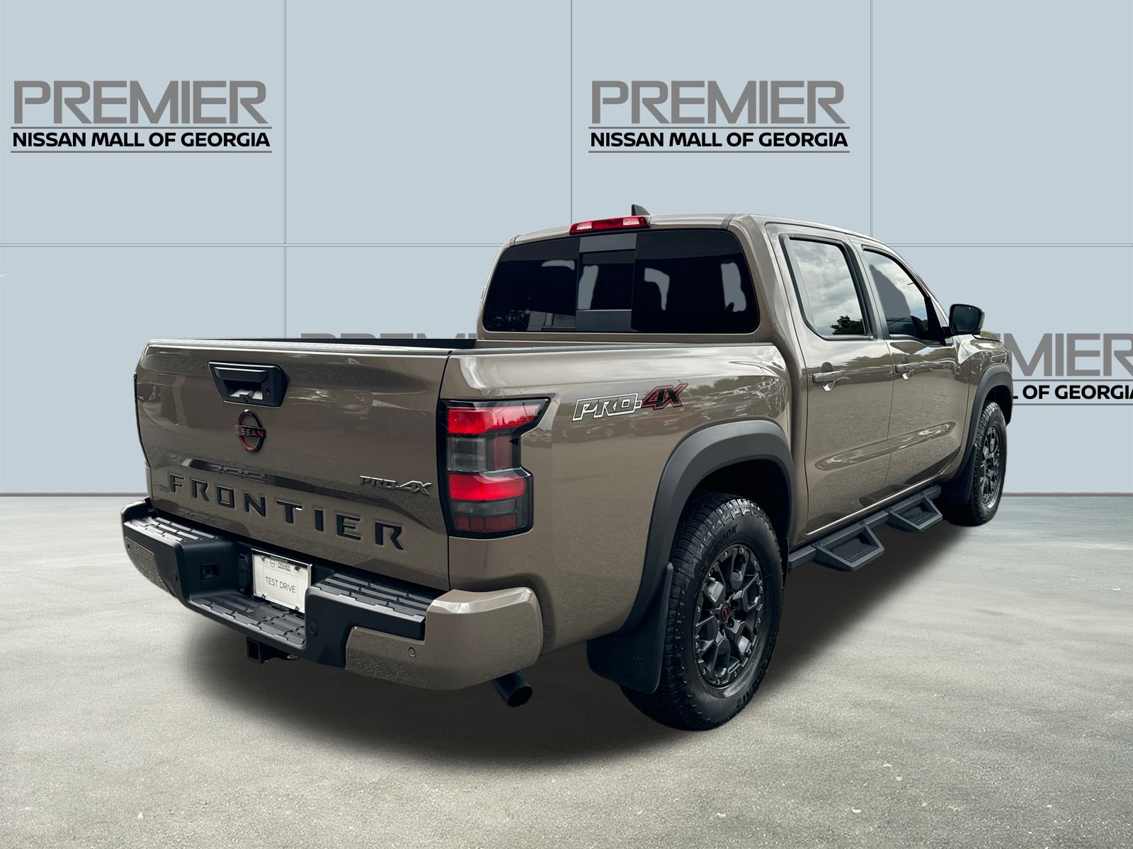 2023 Nissan Frontier PRO-4X 5