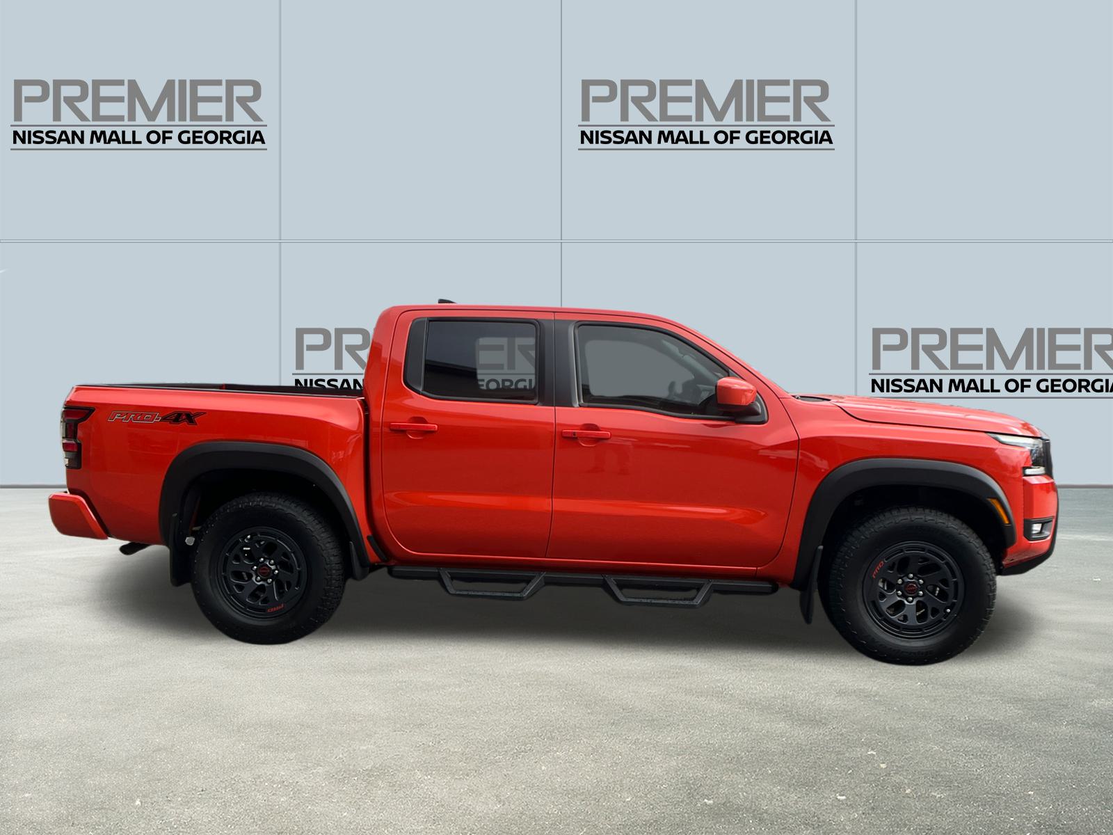 2025 Nissan Frontier PRO-4X 4