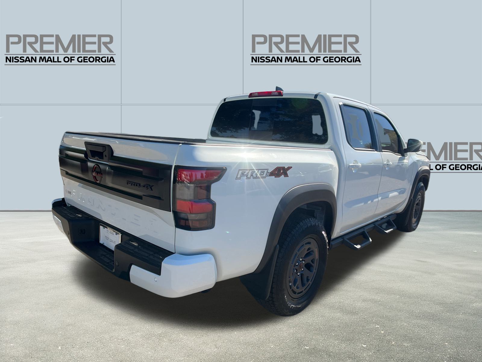 2025 Nissan Frontier PRO-4X 5