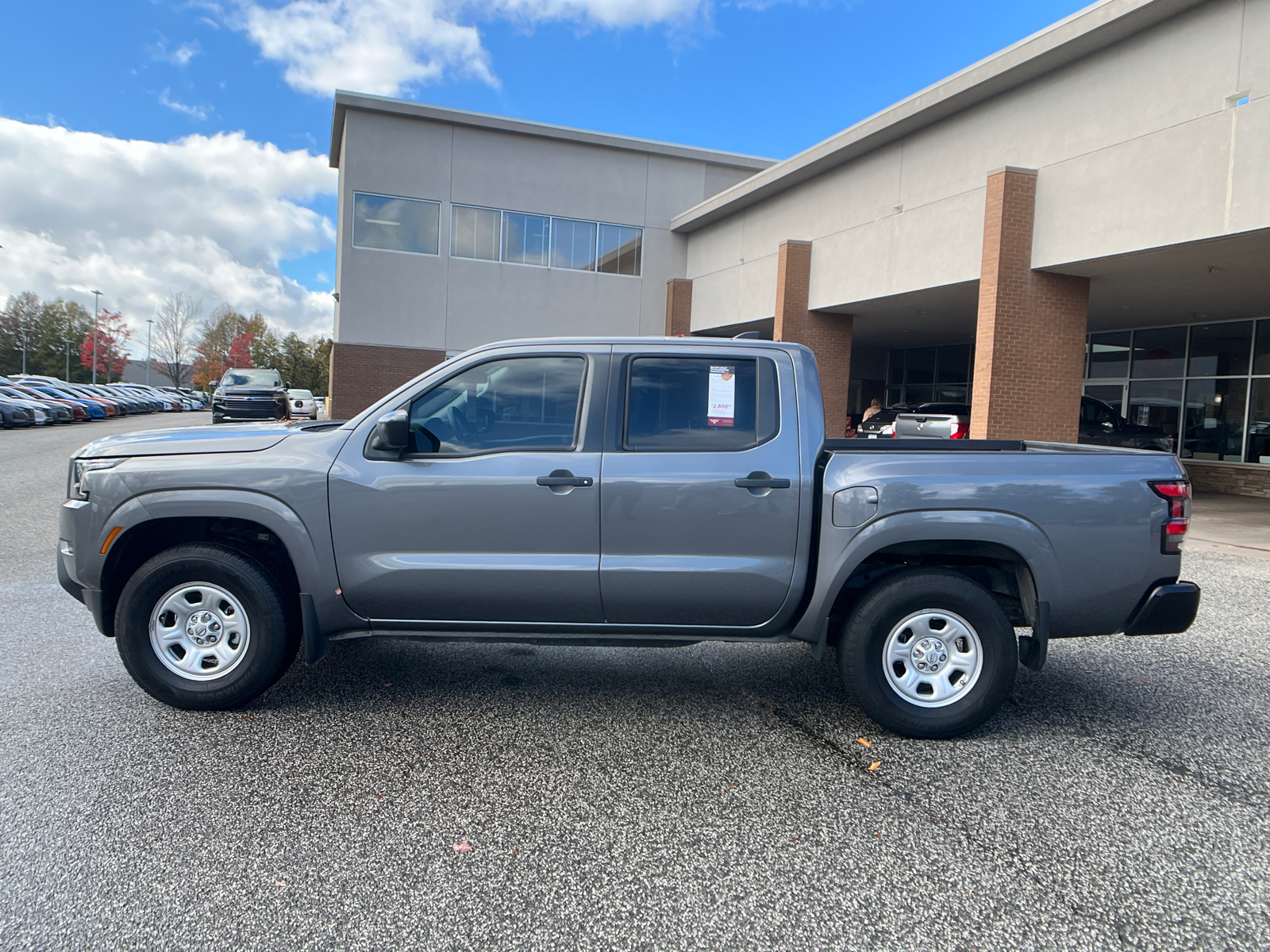 2022 Nissan Frontier S 9