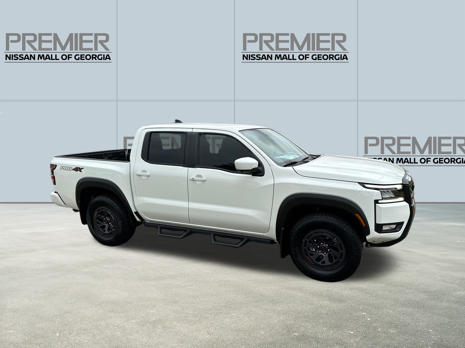 2025 Nissan Frontier PRO-4X 4