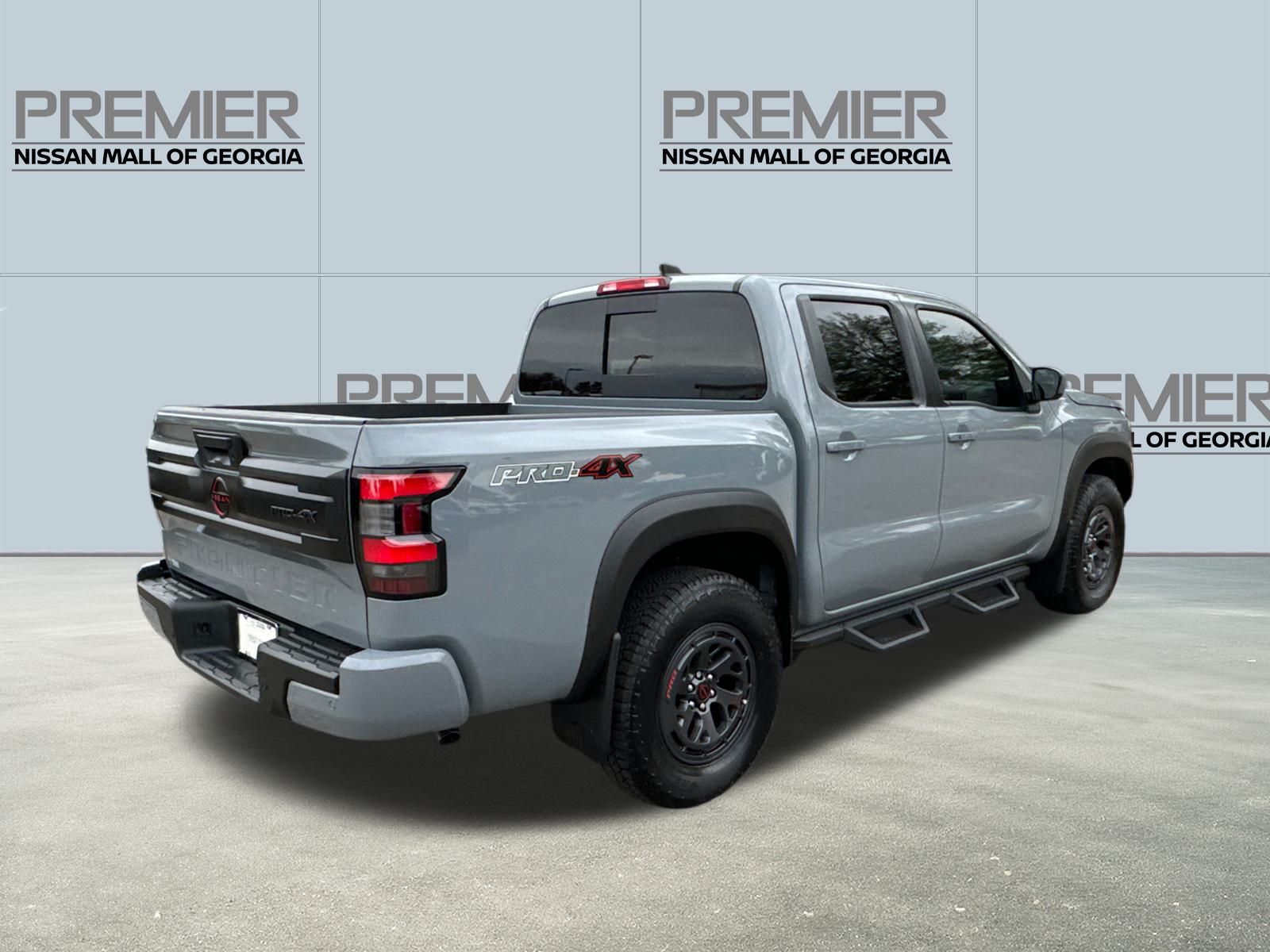 2025 Nissan Frontier PRO-4X 5