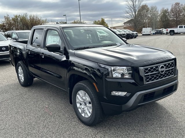 2024 Nissan Frontier SV 9