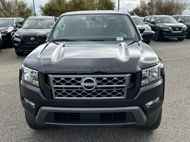 2024 Nissan Frontier SV 10