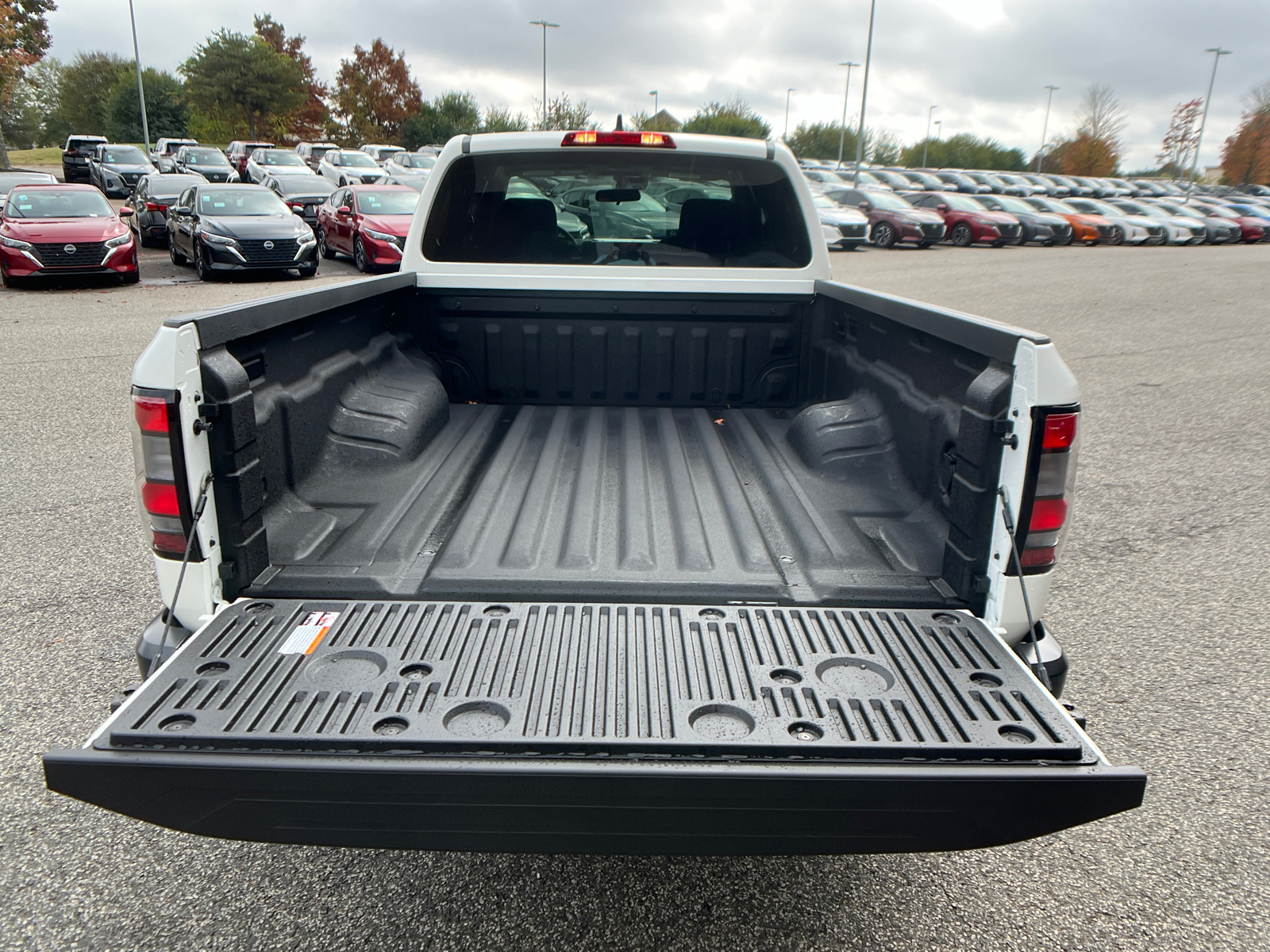 2025 Nissan Frontier S 7