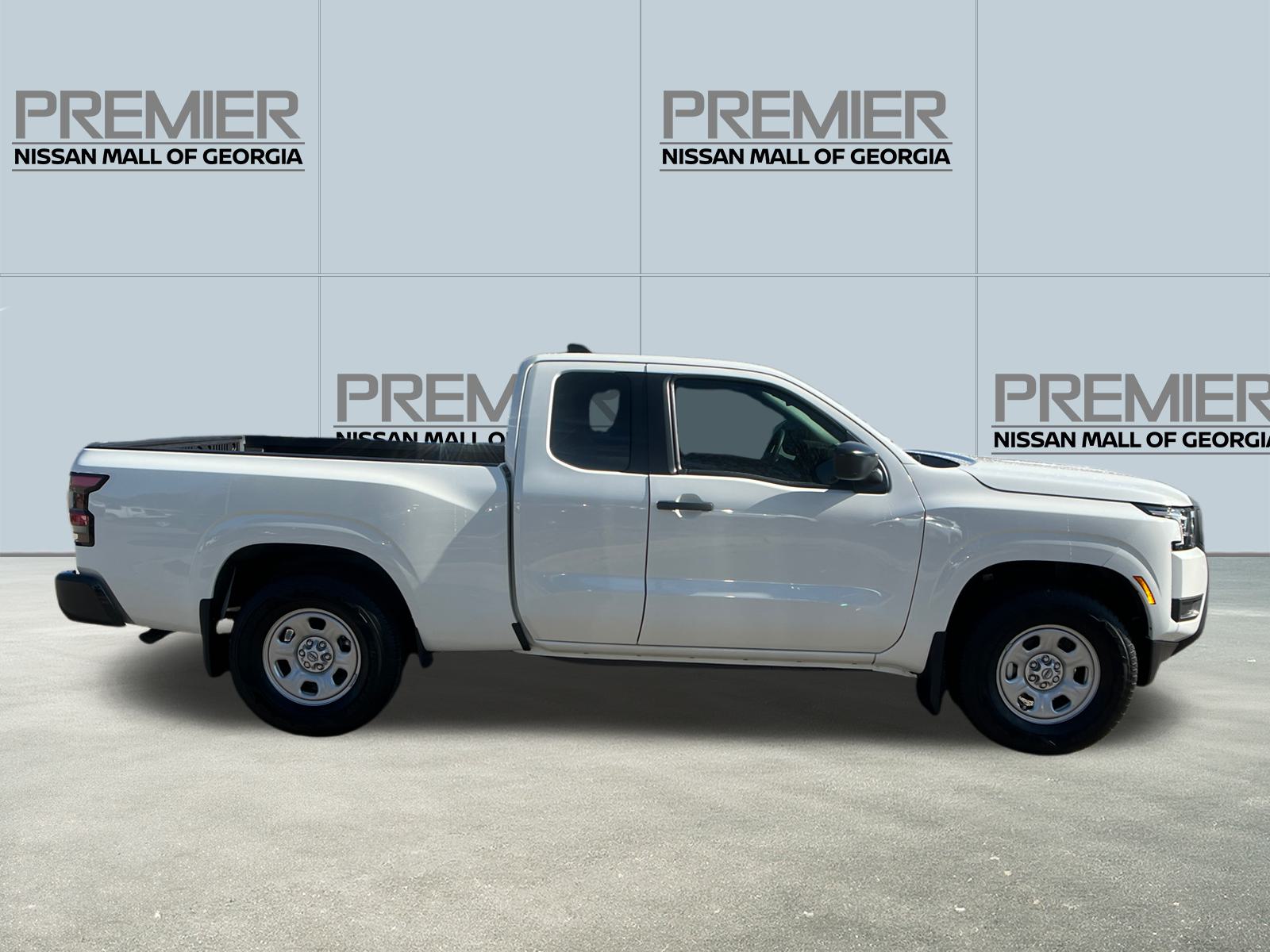 2025 Nissan Frontier S 4