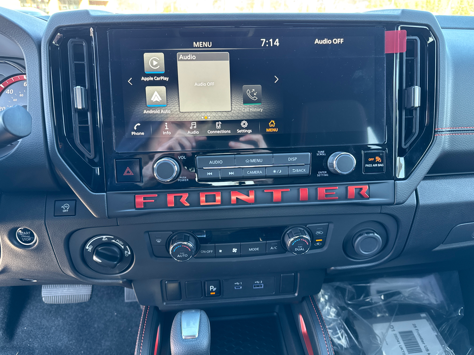 2025 Nissan Frontier PRO-4X 27