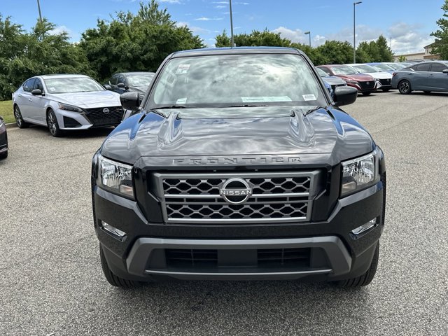 2024 Nissan Frontier SV 10