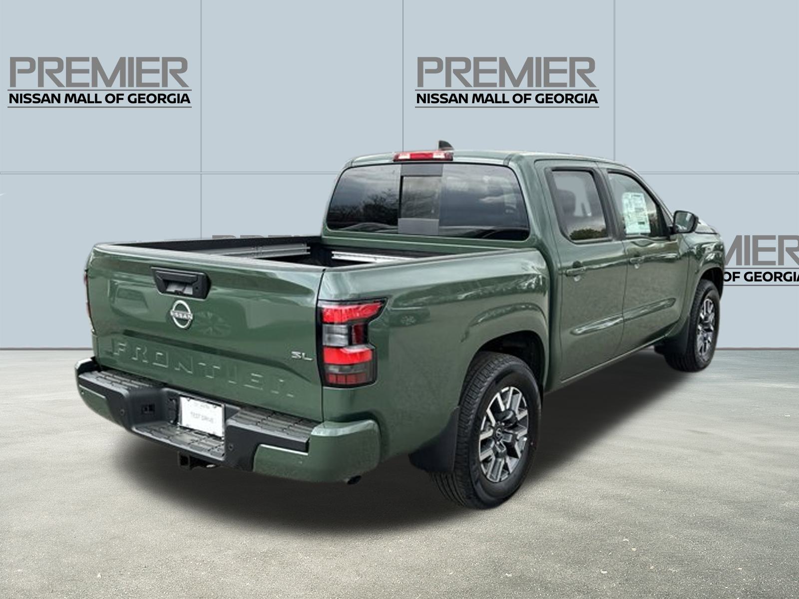 2024 Nissan Frontier SL 7