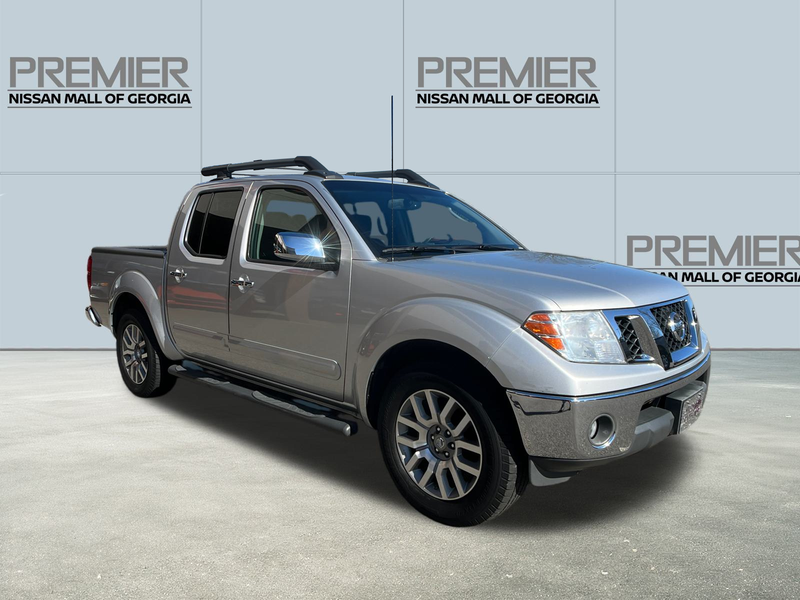 2010 Nissan Frontier LE 3