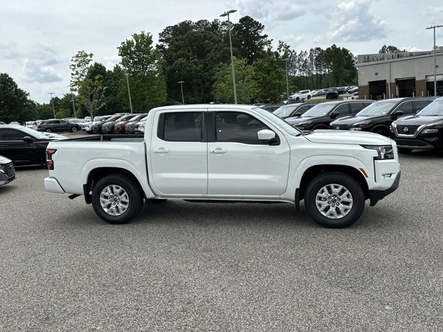 2024 Nissan Frontier SV 12