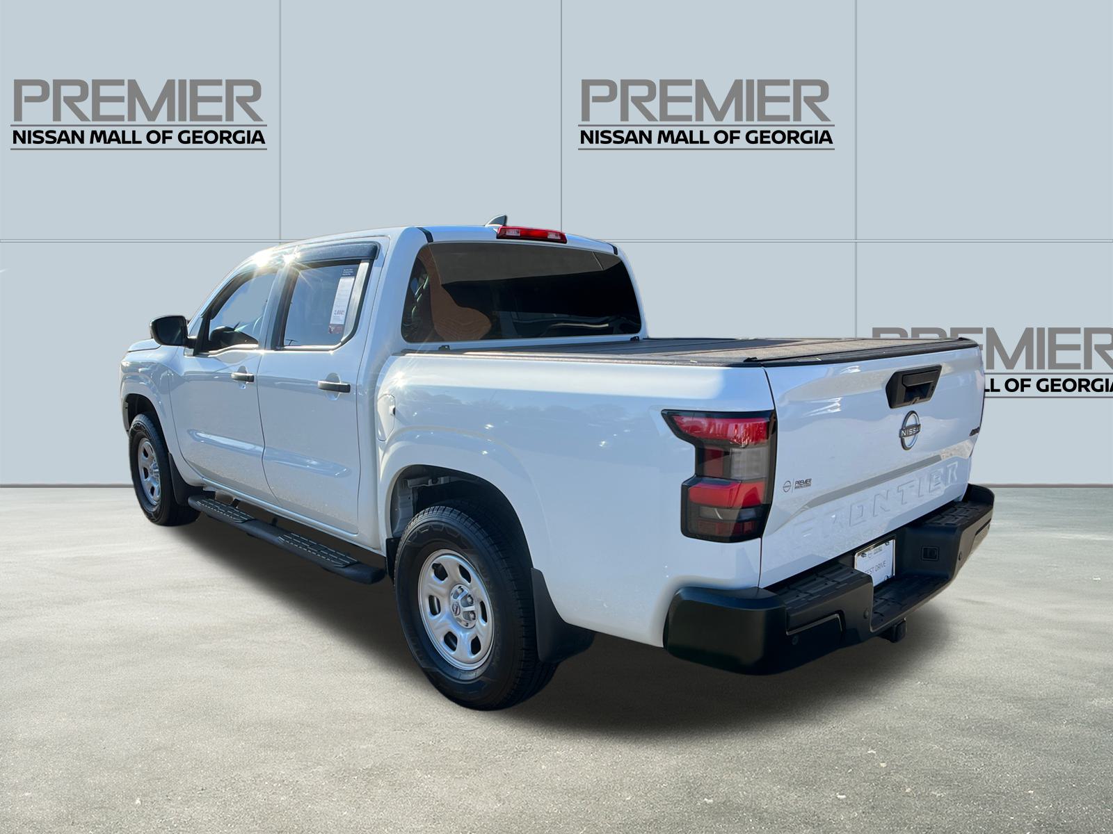 2022 Nissan Frontier S 8