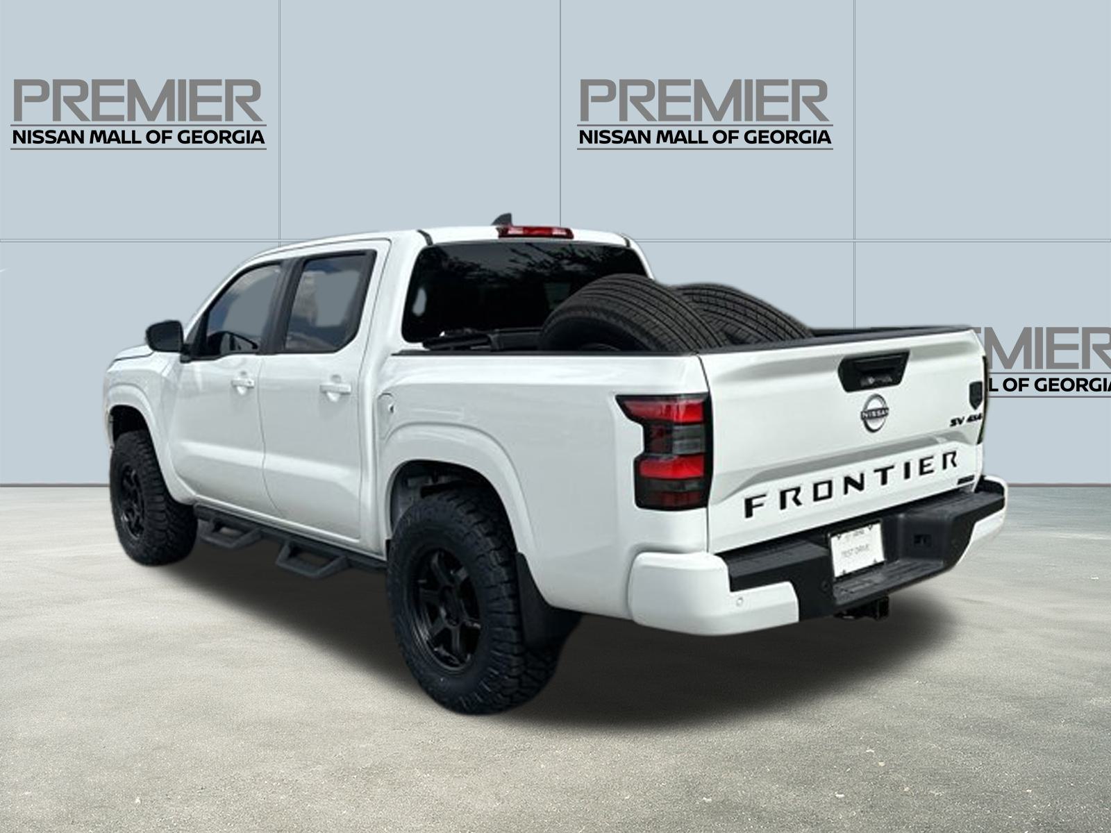 2023 Nissan Frontier SV 3