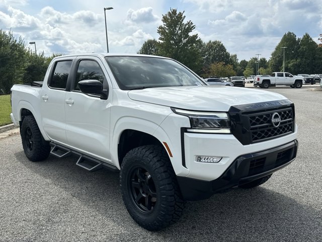 2023 Nissan Frontier SV 9