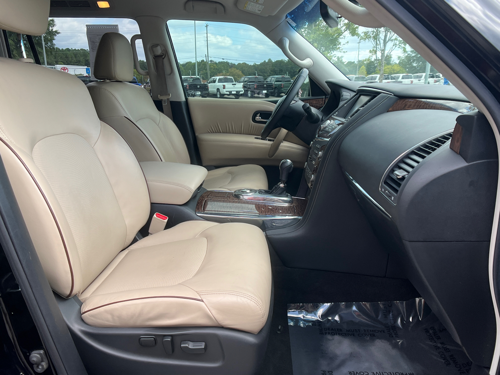 2017 Nissan Armada SL 15