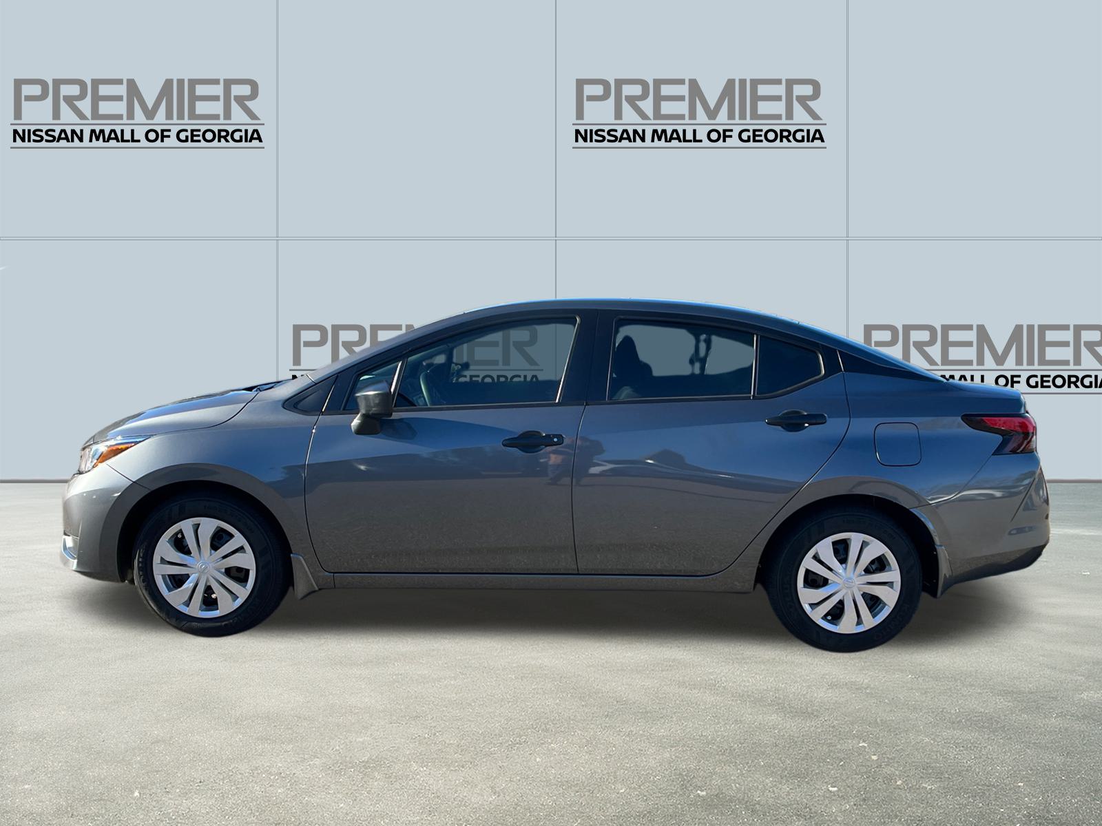 2025 Nissan Versa 1.6 S 8