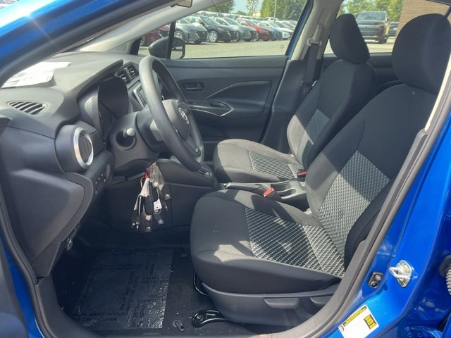 2024 Nissan Versa 1.6 S 9