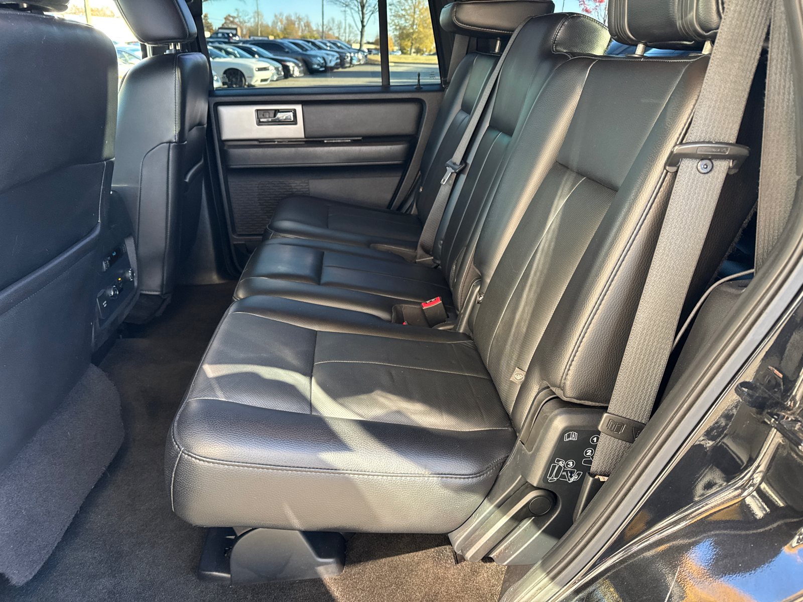 2015 Ford Expedition Limited 21