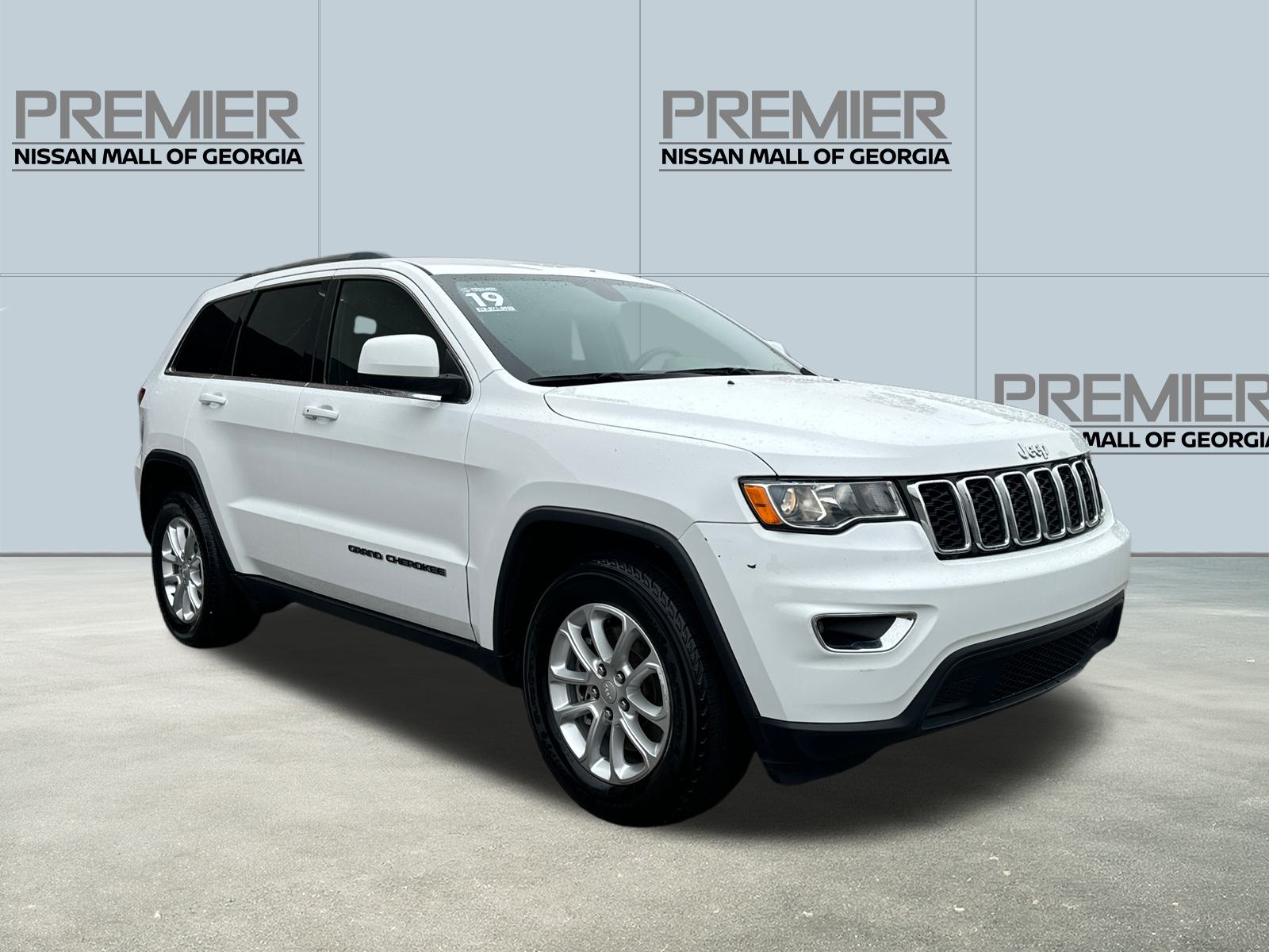 2021 Jeep Grand Cherokee Laredo E 3