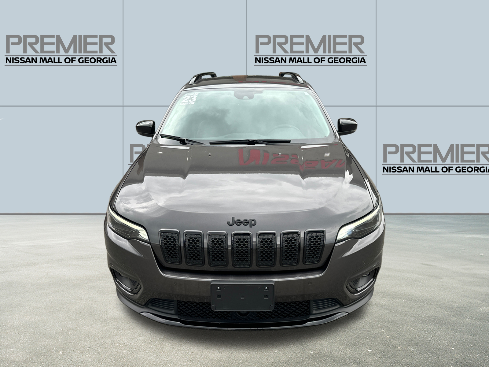 2023 Jeep Cherokee Altitude 2