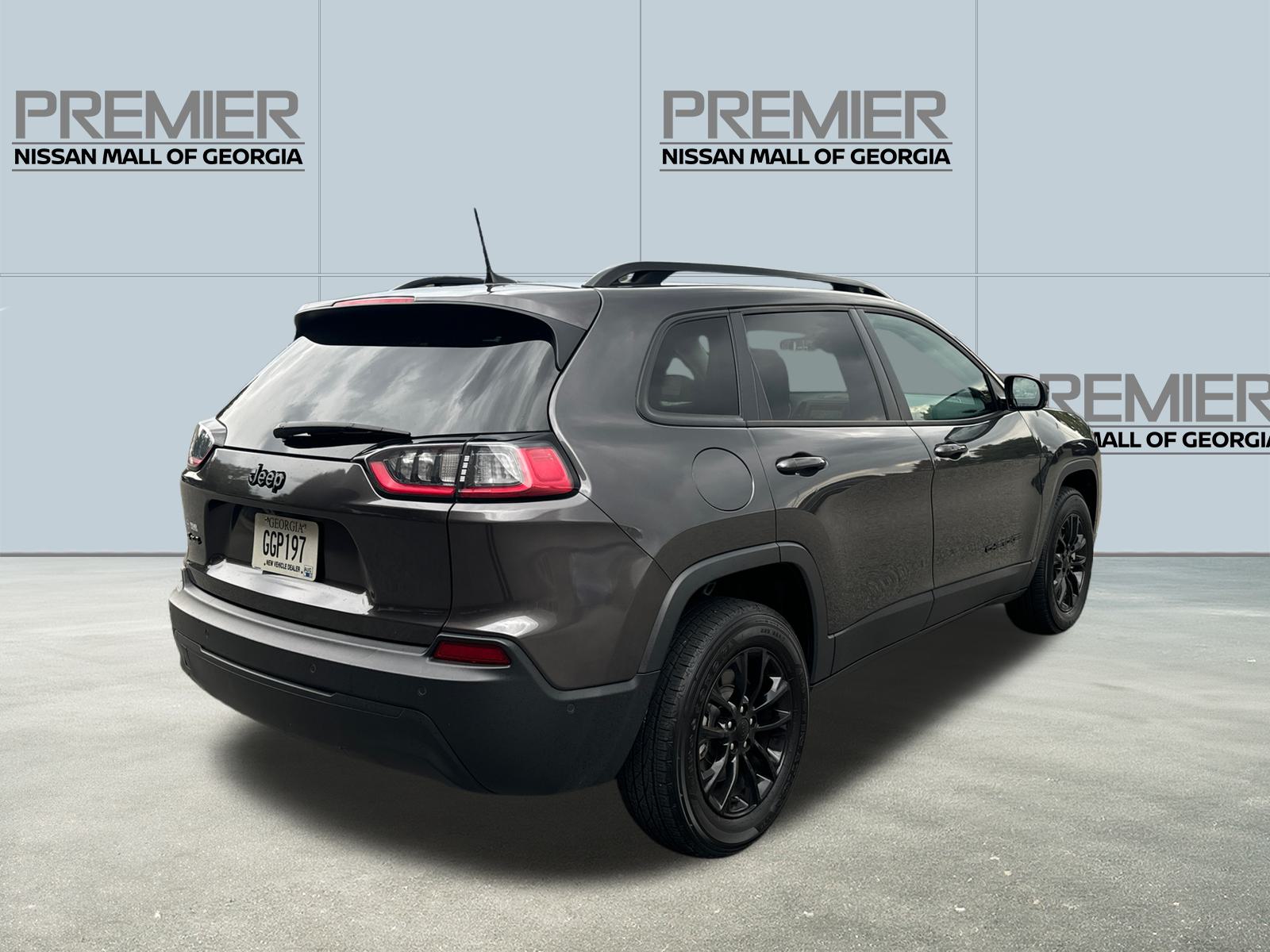 2023 Jeep Cherokee Altitude 5