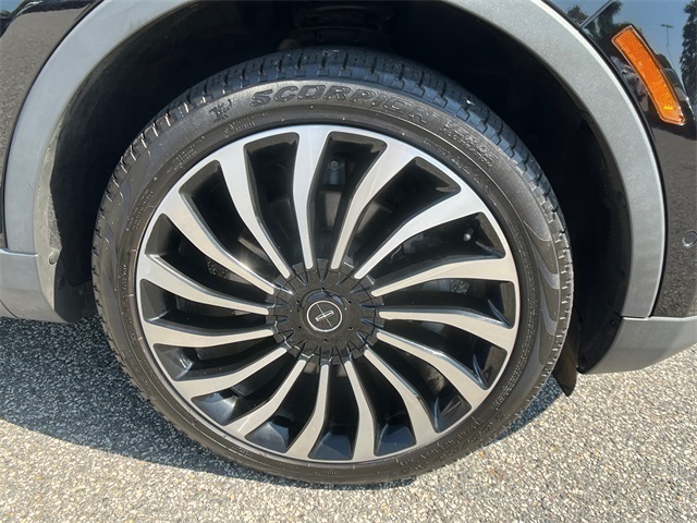 2019 Lincoln Nautilus Black Label 14