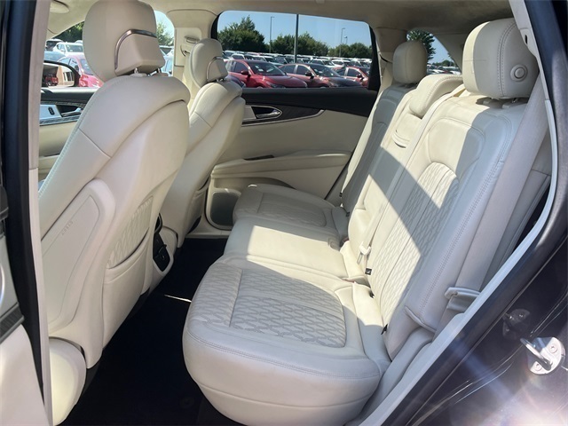 2019 Lincoln Nautilus Black Label 26