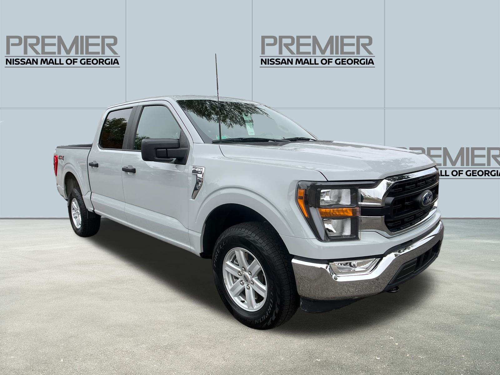 2023 Ford F-150 XLT 3